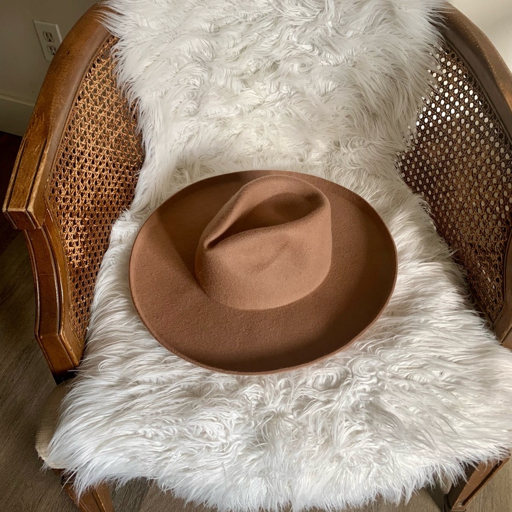 Wool wide brim hat